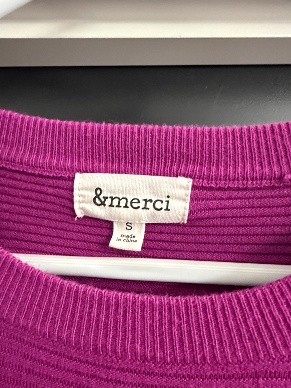 &merci Fuchsia Ruffle-Shoulder Ribbed Long-Sleeve Top - Picture 2 of 3